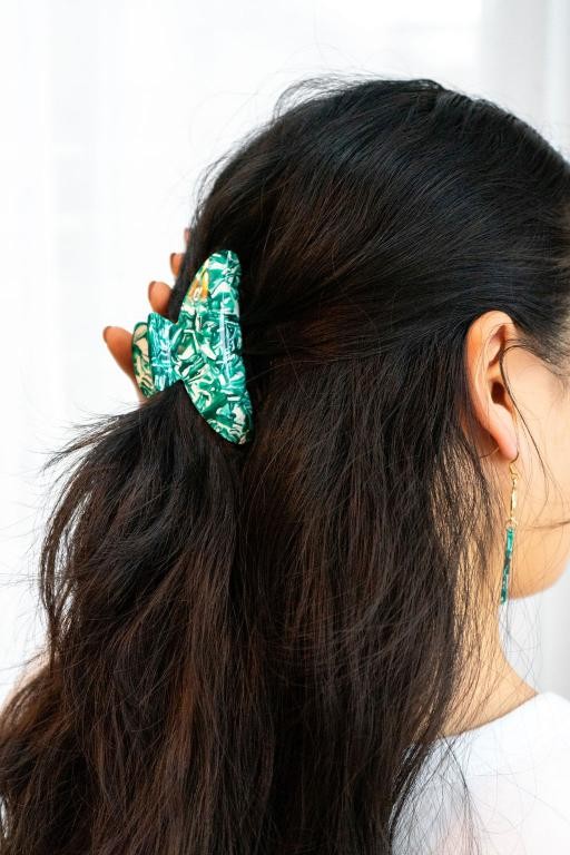 Carmen Hair Claw - Sea Green